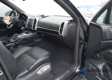 2017 Porsche Cayenne S из США, поврежденный, VIN WP1AB2A20HLA50559